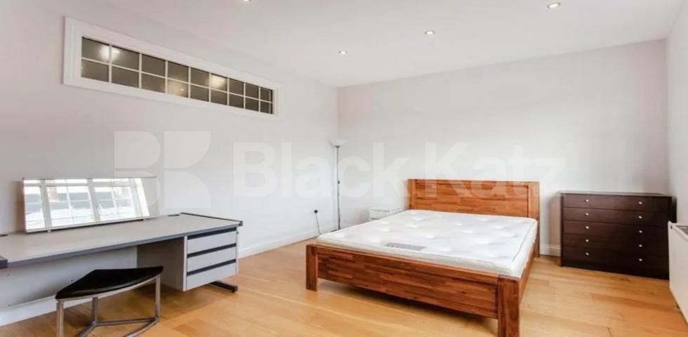 4 bedroom 2 bathroom inclusive of all bills excluding Council Tax Camden Road, Holloway